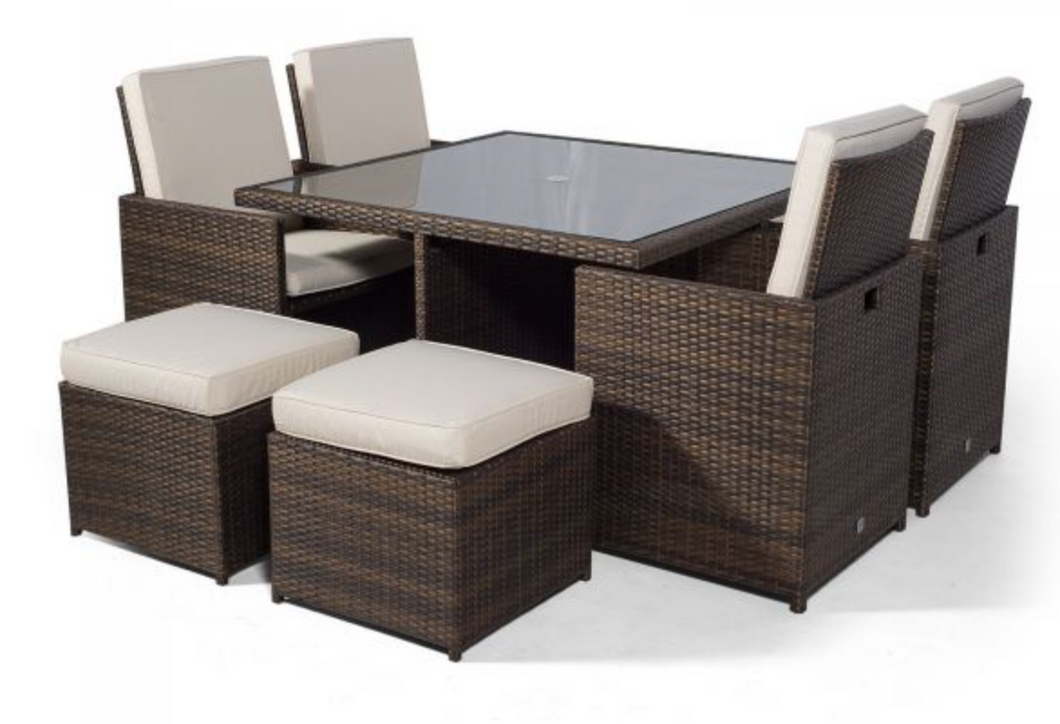 Patio Family 4 Chair Dining set, White cushions, Brown Rattan - Hong Kong Rooftop Party